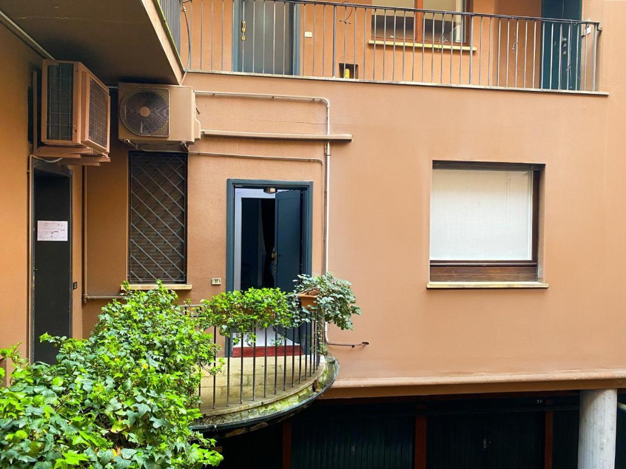 Spiga Fashion Apartment By Montenapoleone Living Milan Exterior photo
